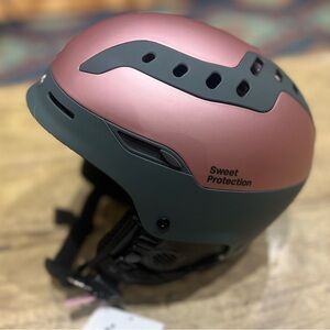 Sweet Protection Ski Helmet- Women’s S/M NWT